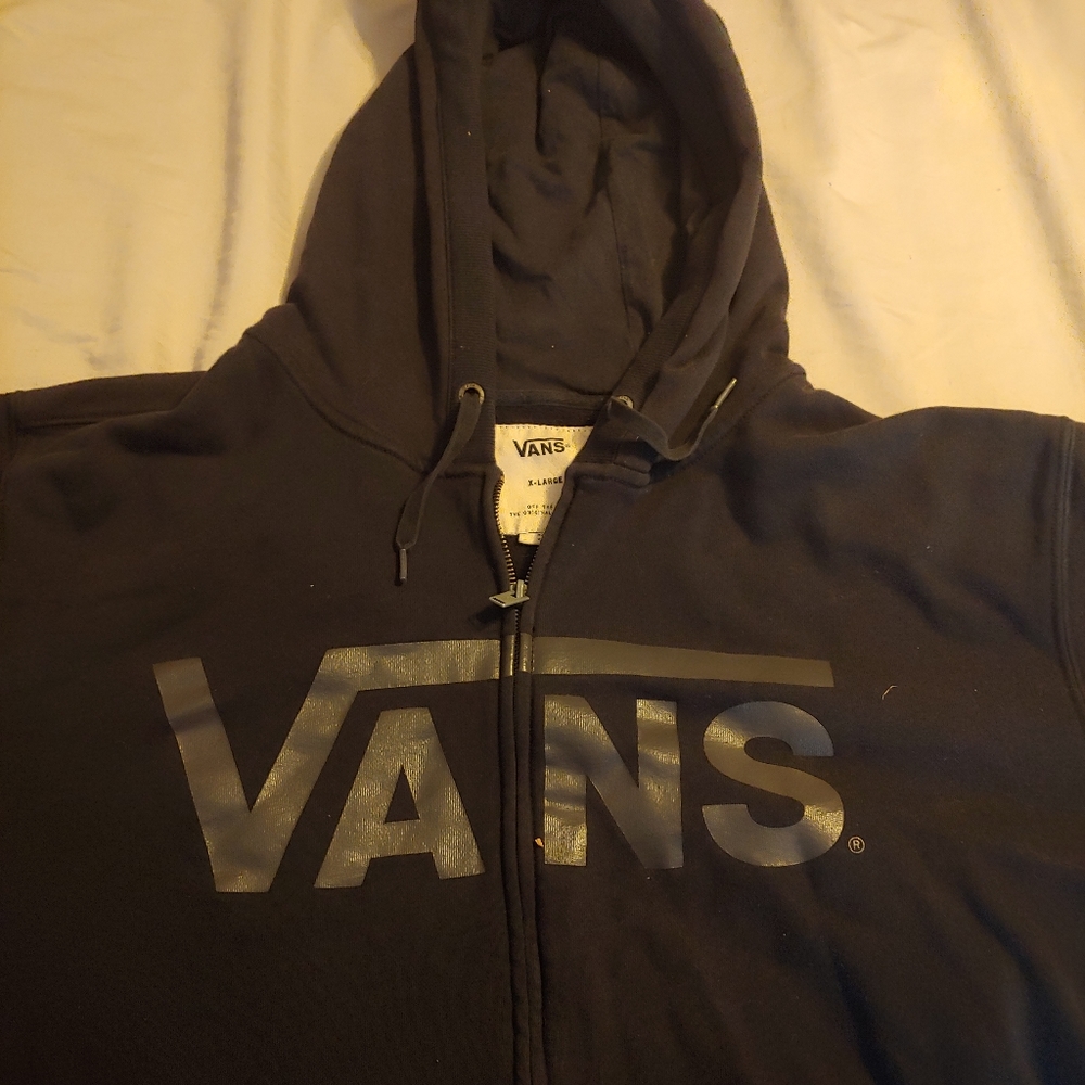 2/35 $Vans Black Zip Up Hooded Sweatshirt
